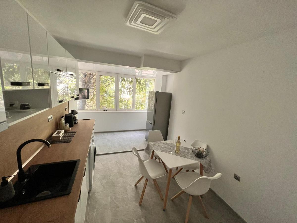 Centrico - Modern 1Bd Flat In Varna By Flat Mаnager Kültér fotó